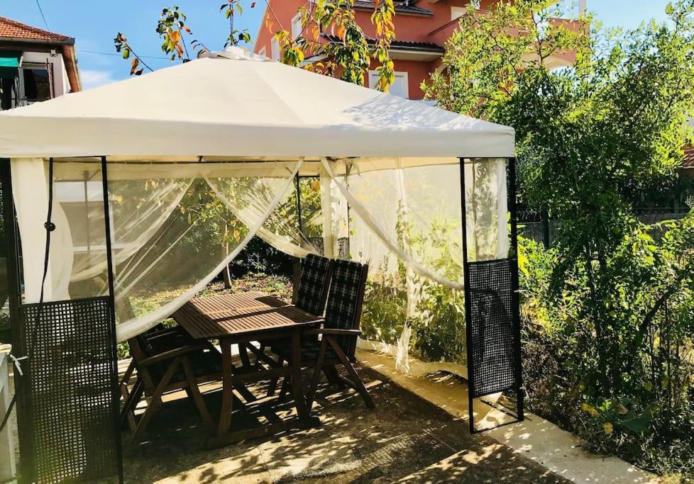 Garden Cozy Apartment Zadar Eksteriør bilde
